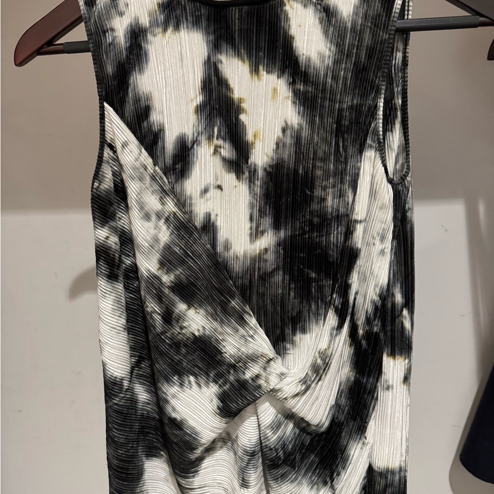 Zara Black & White Tie-Dye Sleeveless Top